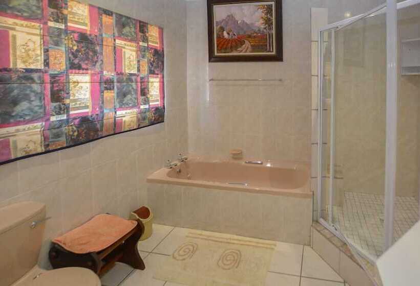 بنسيون 7 Eland Boutique Guesthouse