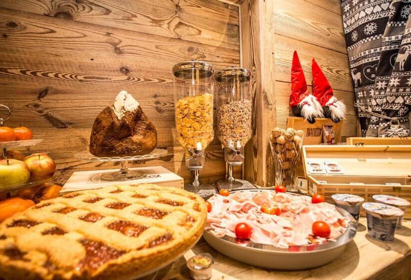 ペンション Alpine Rooms Guesthouse