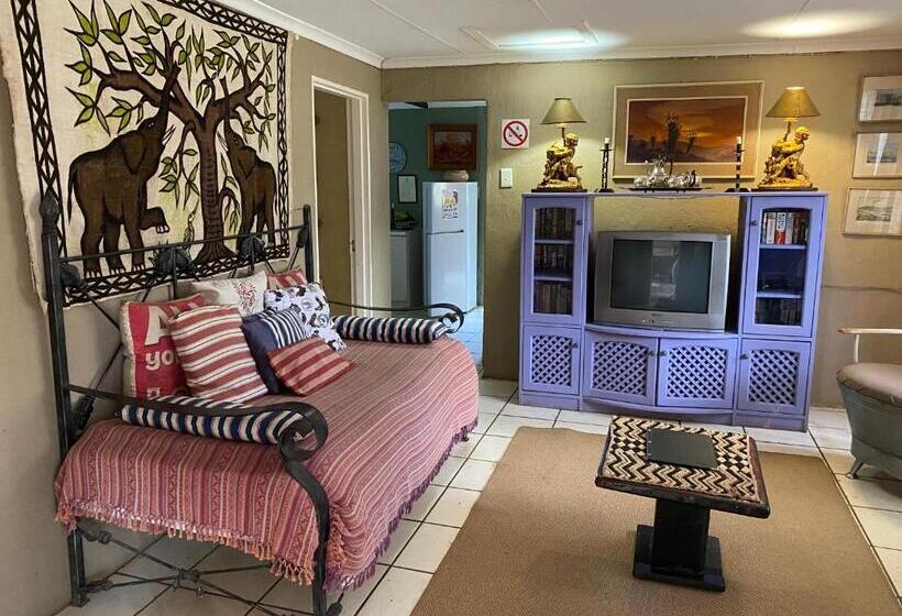 פנסיון Bohemian Garden Cottages