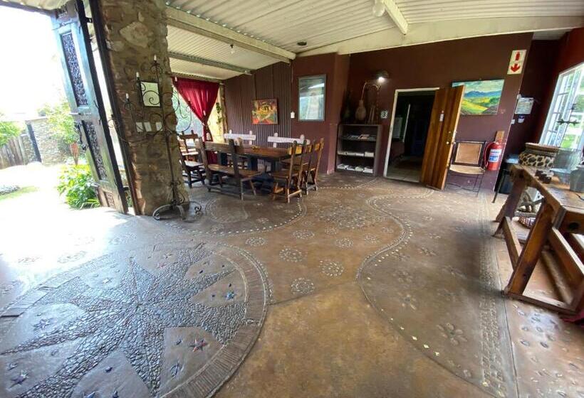 פנסיון Bohemian Garden Cottages