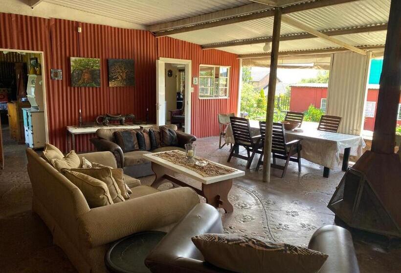 פנסיון Bohemian Garden Cottages