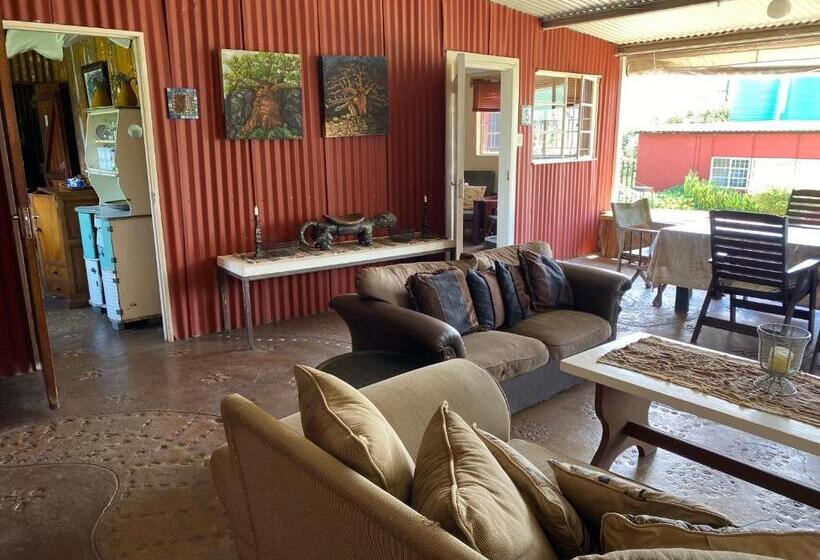 פנסיון Bohemian Garden Cottages