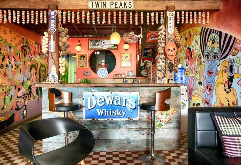 بنسيون Candy Pepper