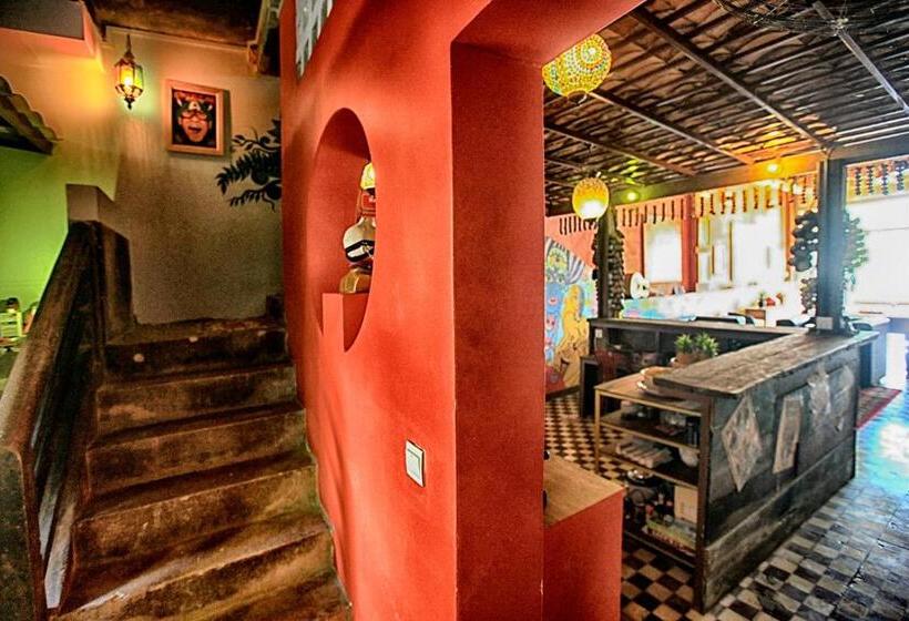 بنسيون Candy Pepper