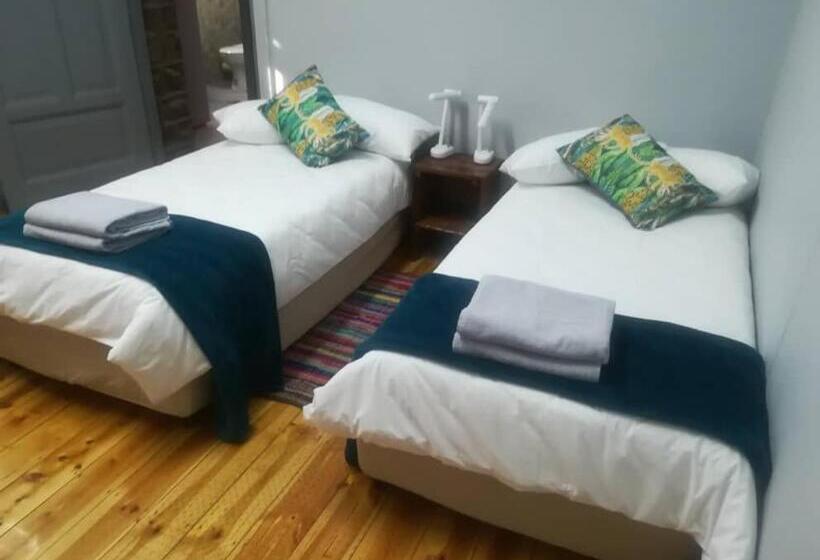 פנסיון Keetmanshoop Self Catering