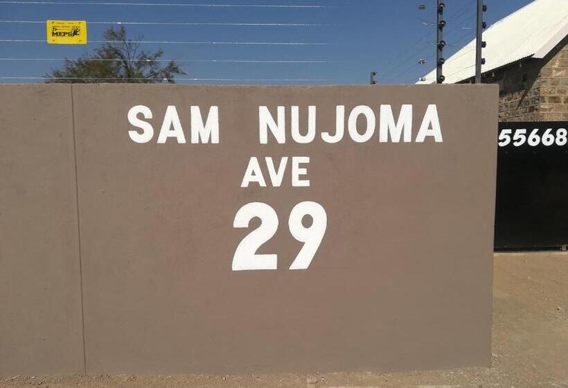 פנסיון Keetmanshoop Self Catering