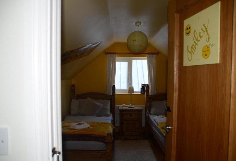 膳宿费 The Lookout Ardara