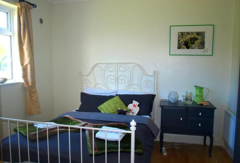 膳宿费 The Lookout Ardara