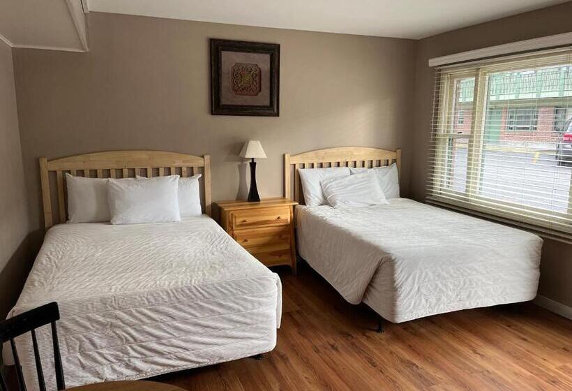 Community Court Motel