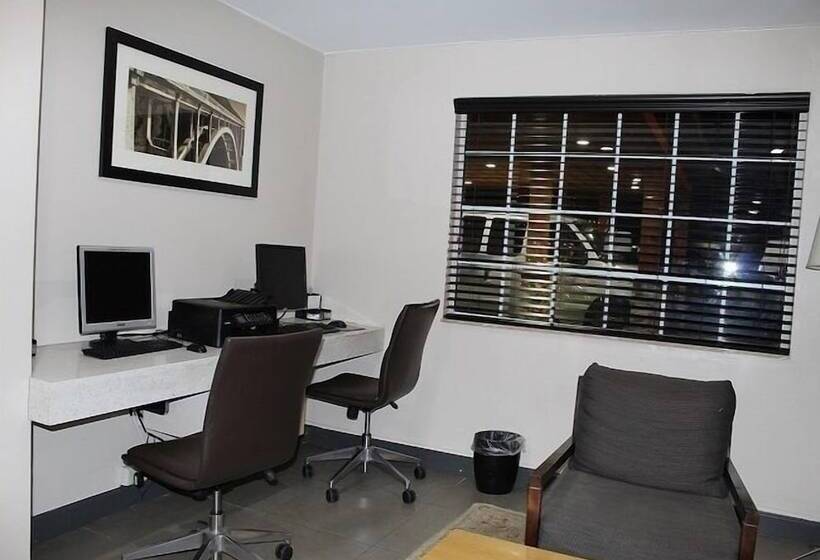 Country Inn & Suites By Radisson, Charlotte I85 Airport, Nc