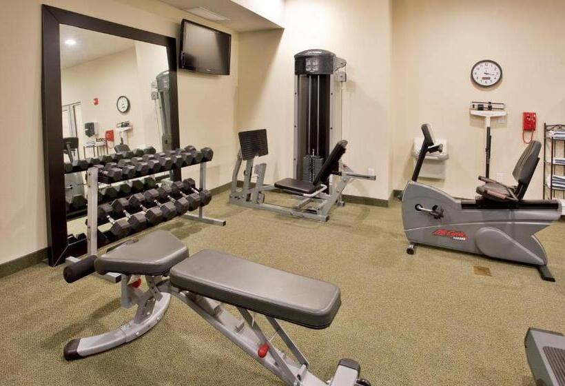 Holiday Inn Express Hotel & Suites Topeka North By Ihg