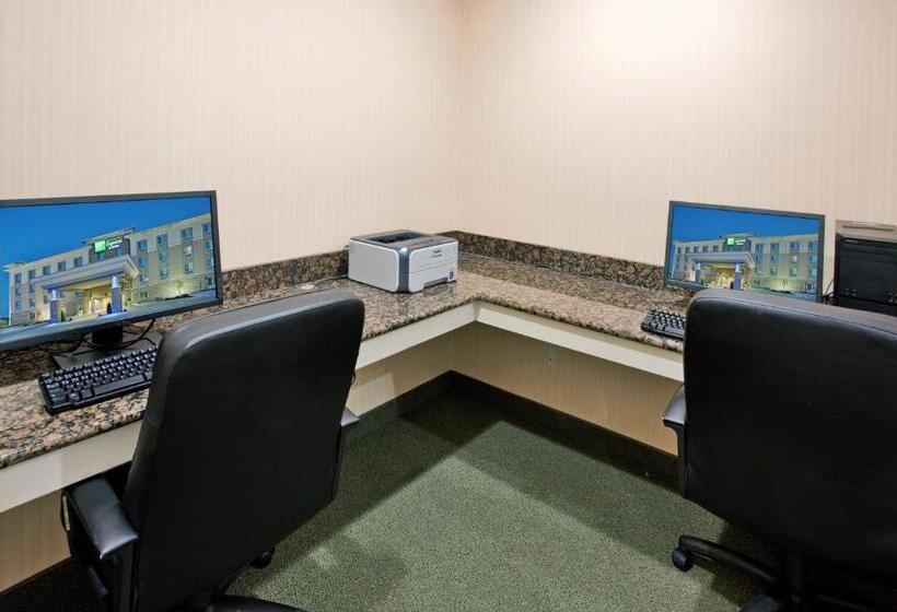 Holiday Inn Express Hotel & Suites Topeka North By Ihg
