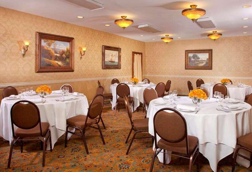 Alo Hotel By Ayres, Orange