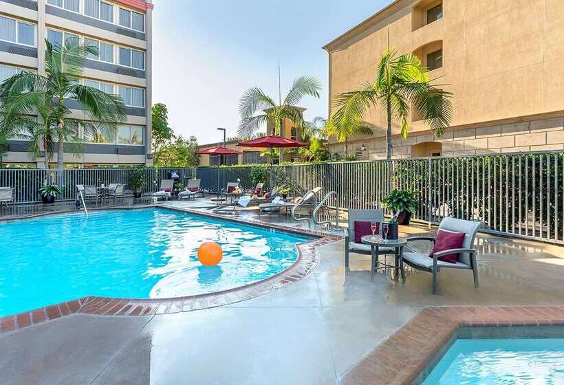 Alo Hotel By Ayres, Orange