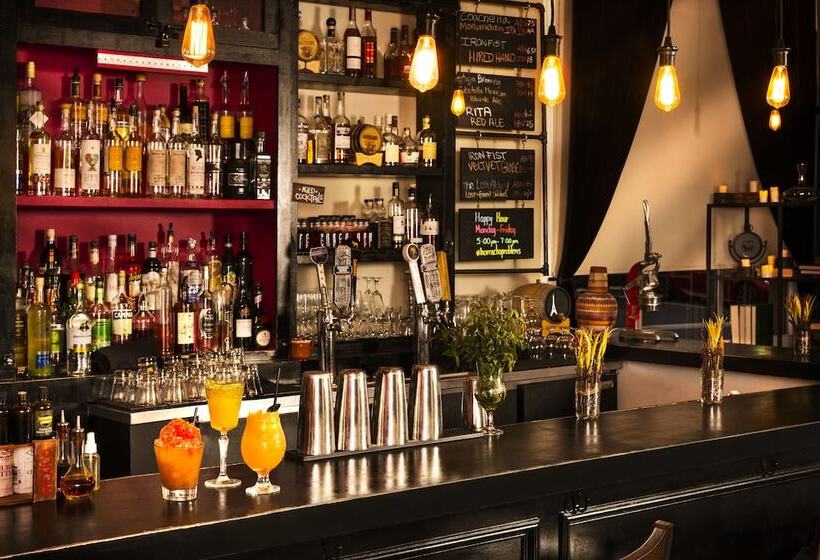 Alo Hotel By Ayres, Orange