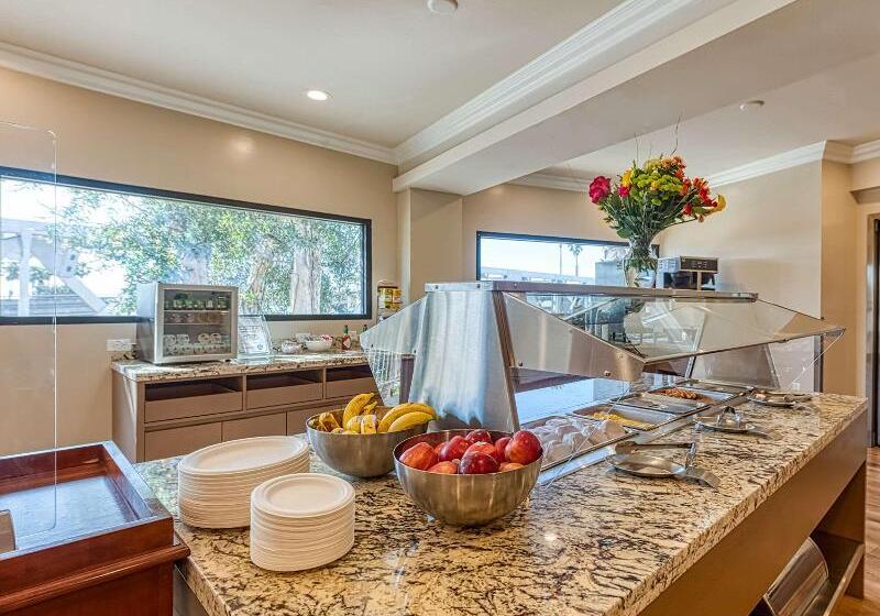 Amanzi Hotel, Ascend Hotel Collection