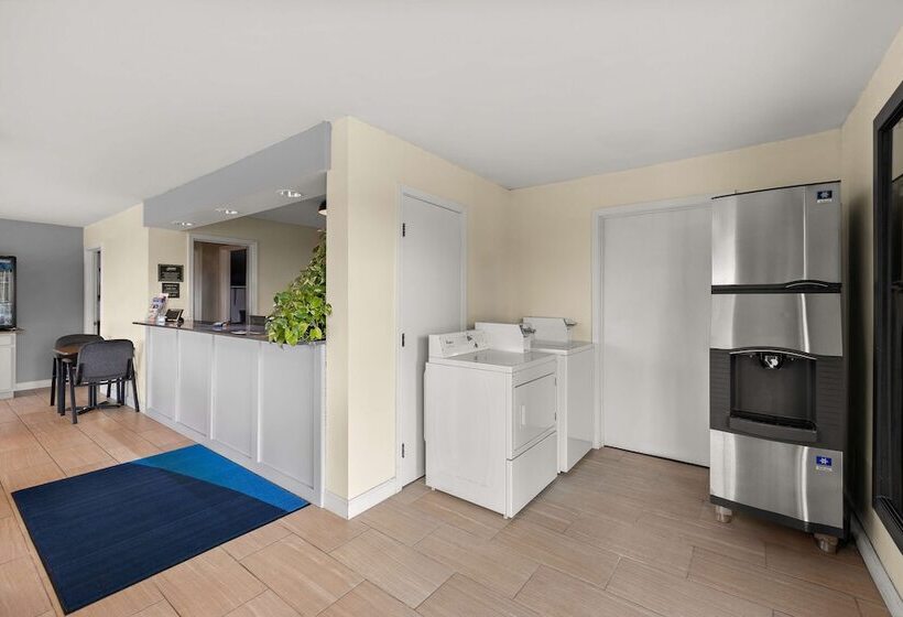 בית מלון כפרי Americas Best Value Inn Celina