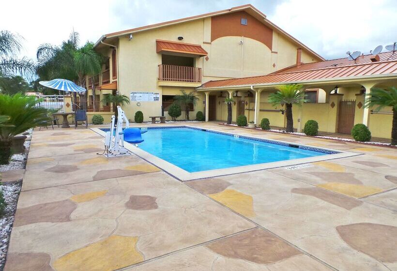 Отель Americas Best Value Inn & Suites Alvin/houston
