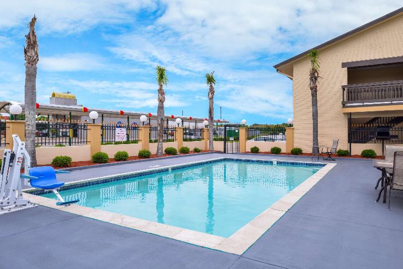 فندق Americas Best Value Inn West Columbia