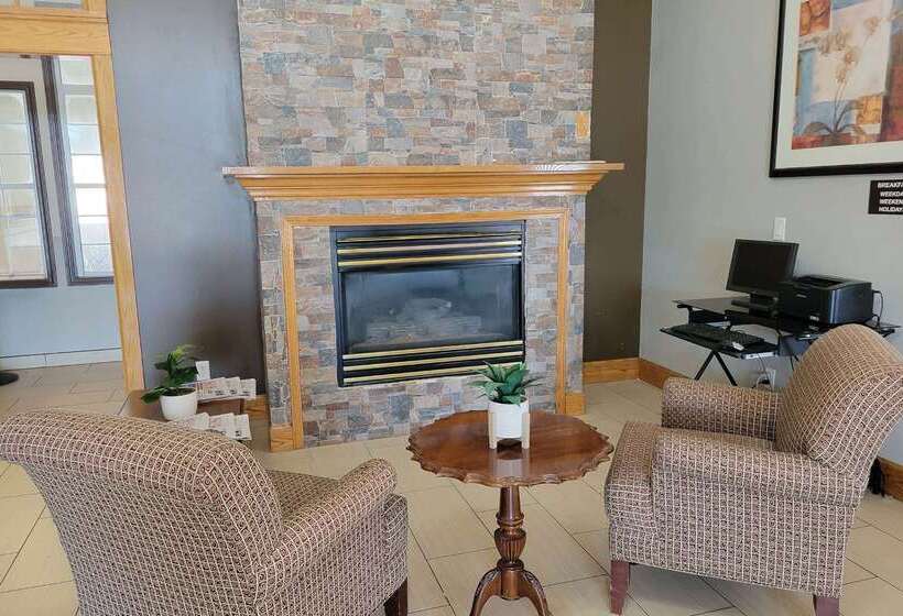 هتل Americinn By Wyndham Cedar Rapids North