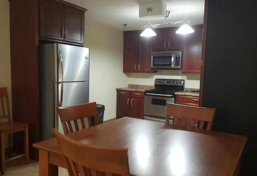 בית מלון כפרי Americinn & Suites Burnsville, Mn