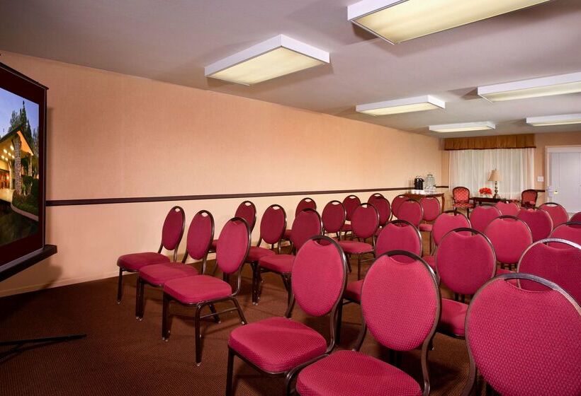 בית מלון כפרי Ayres Lodge Alpine