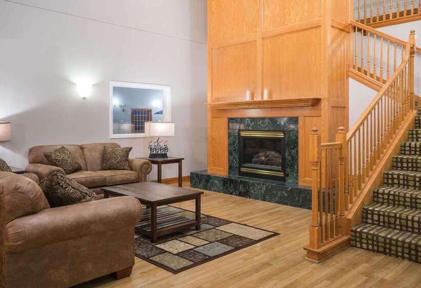 Отель Baymont By Wyndham Albany