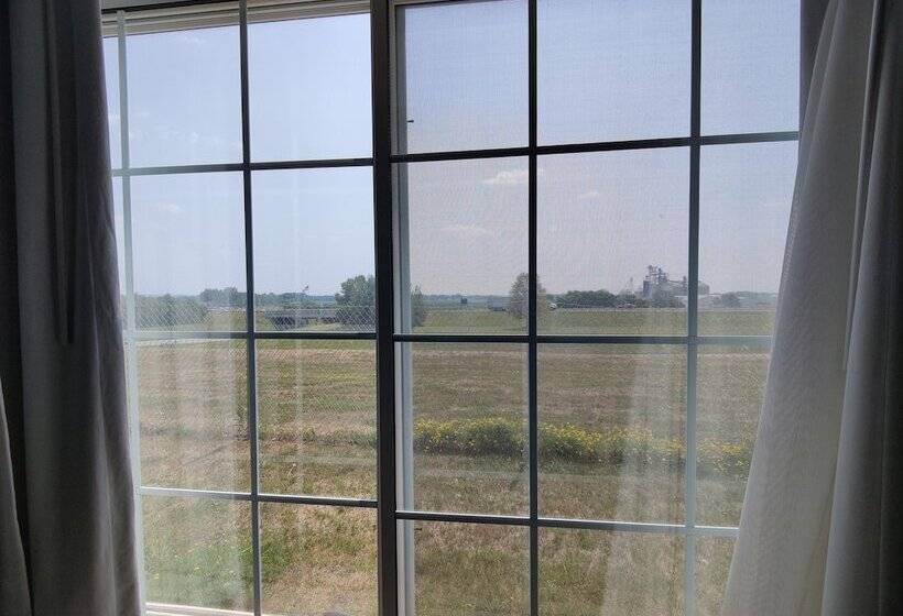 Отель Baymont By Wyndham Albany