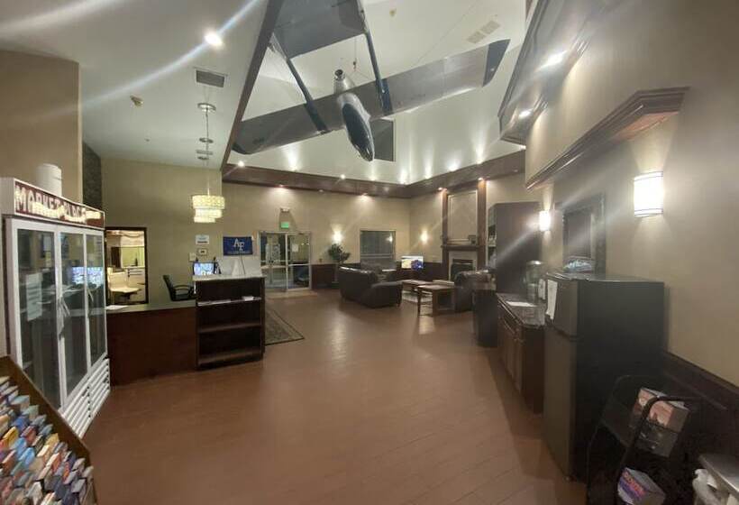 בית מלון כפרי Baymont By Wyndham Colorado Springs