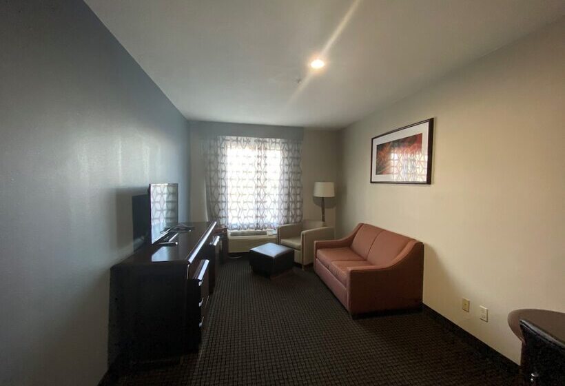 Отель Baymont By Wyndham Colorado Springs