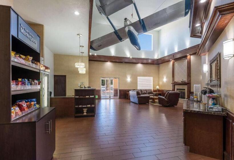 Отель Baymont By Wyndham Colorado Springs