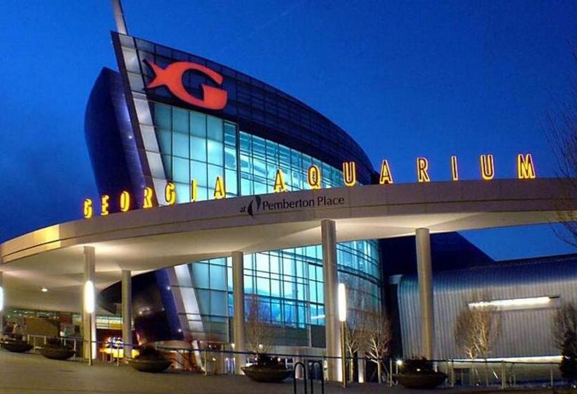 בית מלון כפרי Baymont By Wyndham Kennesaw