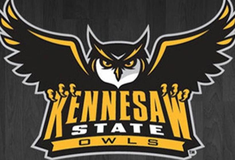 בית מלון כפרי Baymont By Wyndham Kennesaw