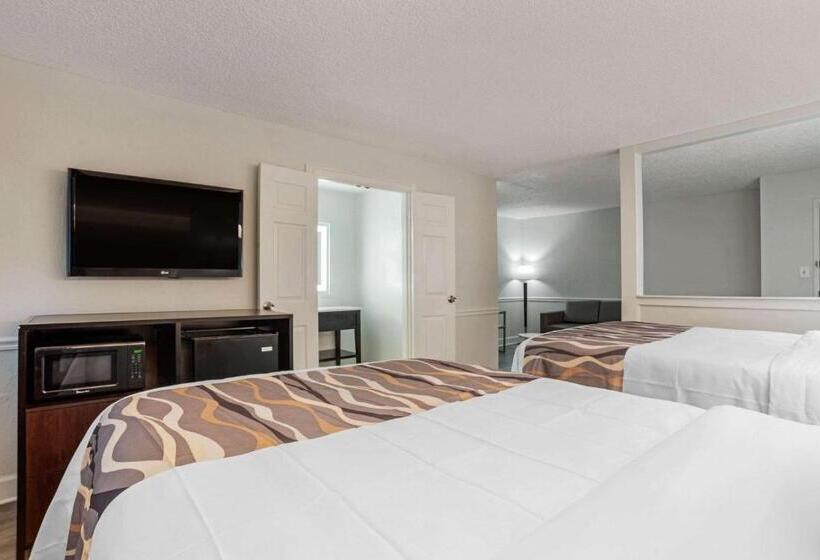 هتل Baymont By Wyndham Montgomery Al