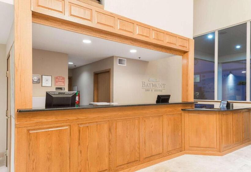 فندق Baymont By Wyndham Osage Beach