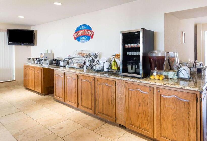 فندق Baymont By Wyndham Osage Beach