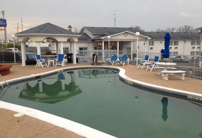 فندق Baymont By Wyndham Osage Beach