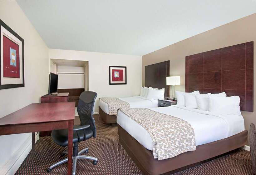 酒店 Baymont By Wyndham Sandusky