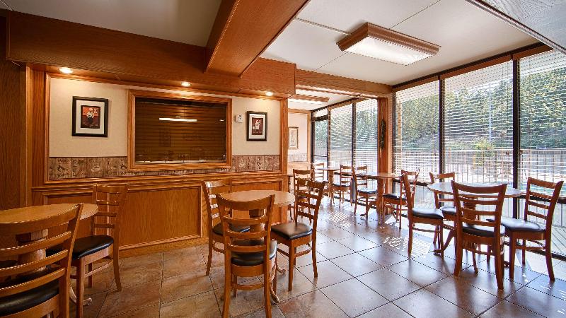 Отель Best Western Gold Poppy Inn