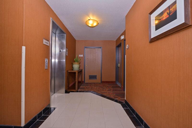 Отель Best Western Gold Poppy Inn