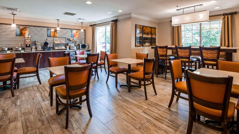 Best Western Plus Lake Lanier Gainesville Hotel & Suites