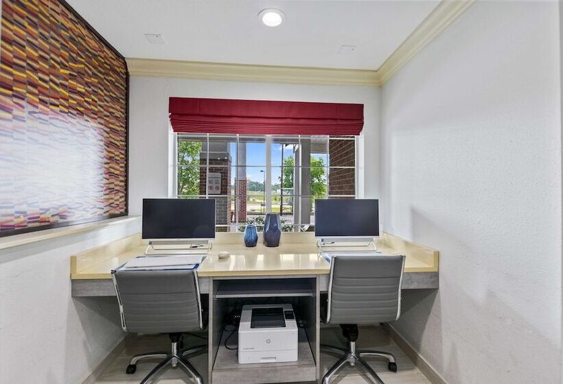 Best Western Plus Lake Lanier Gainesville Hotel & Suites