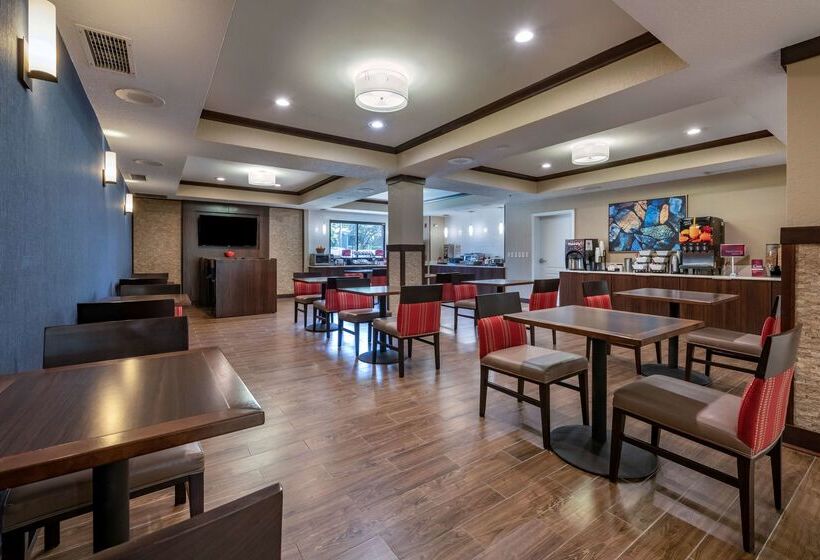 ホテル Best Western Plus Orlando East Ucf Area