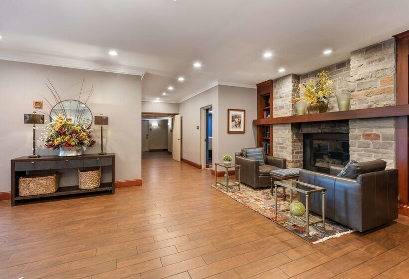 فندق Best Western Plus White Bear Country Inn