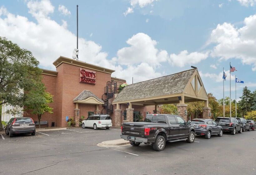 فندق Best Western Plus White Bear Country Inn