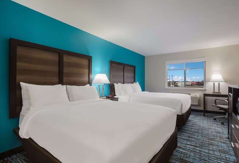 בית מלון כפרי Clarion Pointe Harrodsburgdanville