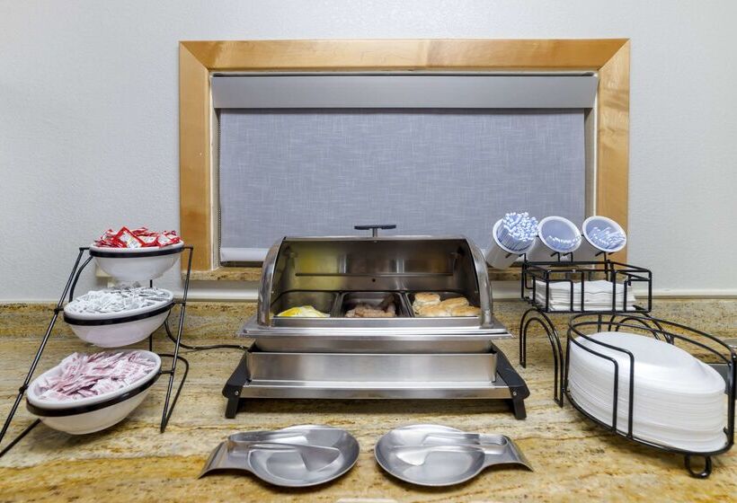 فندق Comfort Inn Asheville Airport