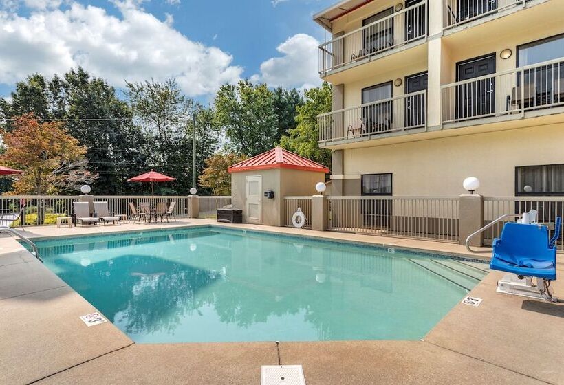 فندق Comfort Inn Biltmore West