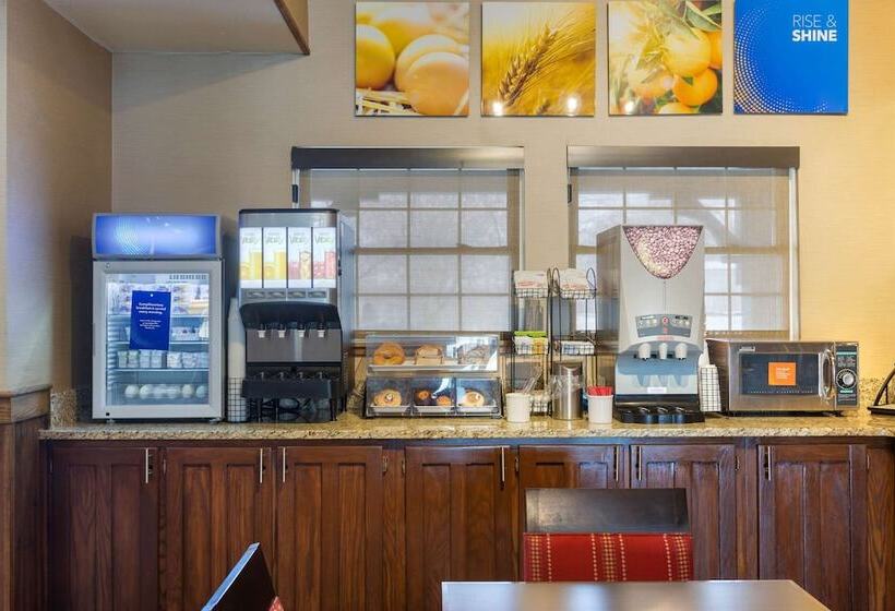 酒店 Comfort Inn Marshall Station