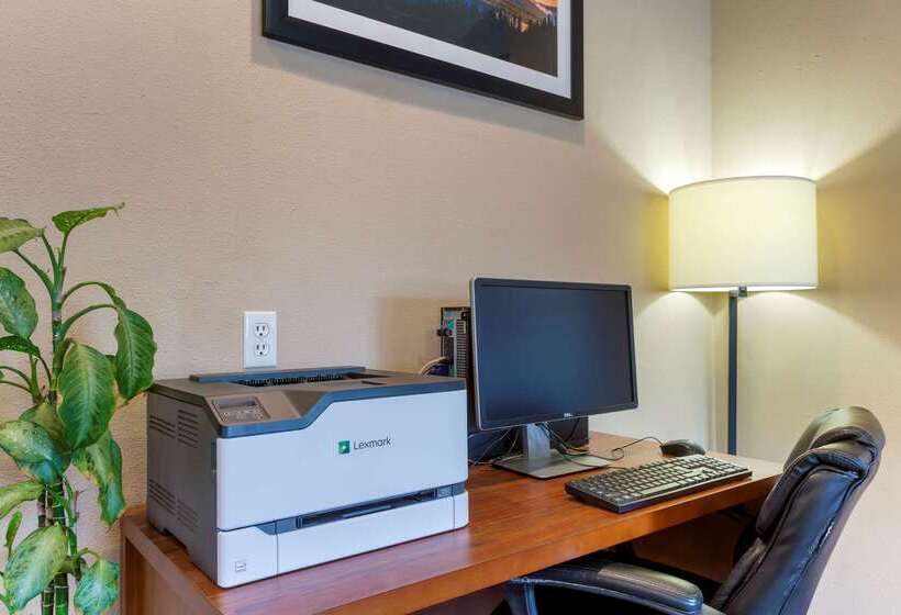 호텔 Comfort Inn Medford South